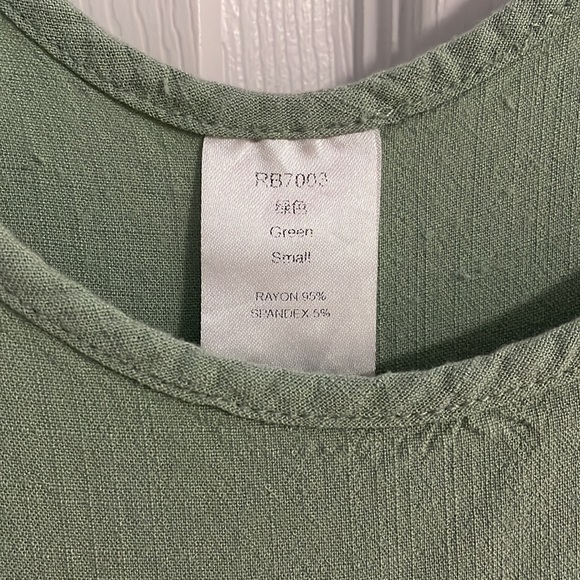 Green Shoulder Tie Dress - Picture 3 of 6